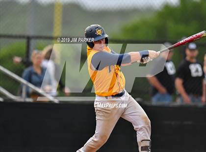 Thumbnail 1 in Stony Point @ Vandegrift photogallery.
