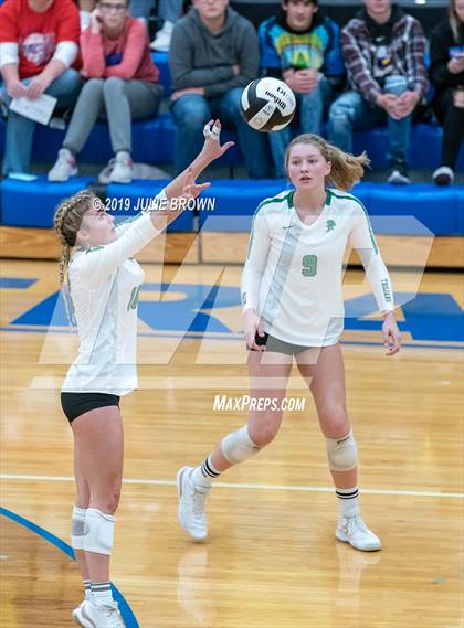 Thumbnail 3 in Cathedral vs New Castle (IHSAA 4A Regional Semifinal) photogallery.