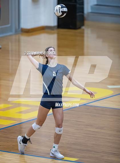 Thumbnail 3 in Cathedral vs New Castle (IHSAA 4A Regional Semifinal) photogallery.