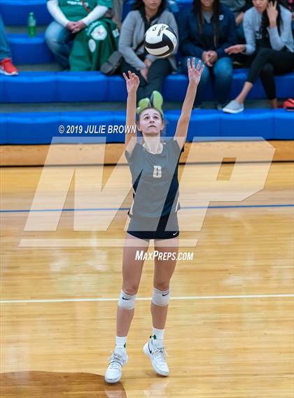 Thumbnail 2 in Cathedral vs New Castle (IHSAA 4A Regional Semifinal) photogallery.