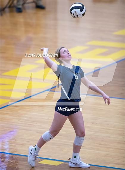 Thumbnail 2 in Cathedral vs New Castle (IHSAA 4A Regional Semifinal) photogallery.