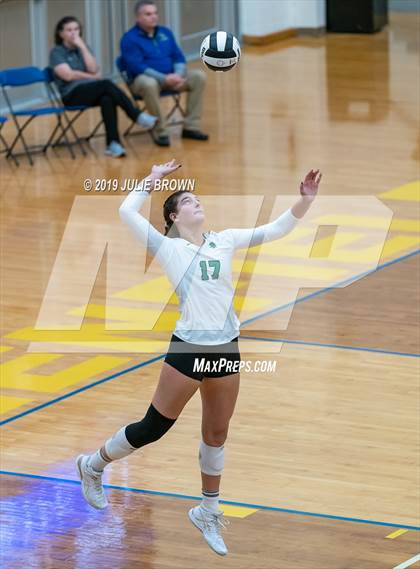 Thumbnail 2 in Cathedral vs New Castle (IHSAA 4A Regional Semifinal) photogallery.