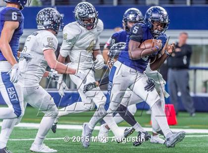 Thumbnail 2 in  The Colony vs. Wylie East (UIL 5A Bi-District)  photogallery.