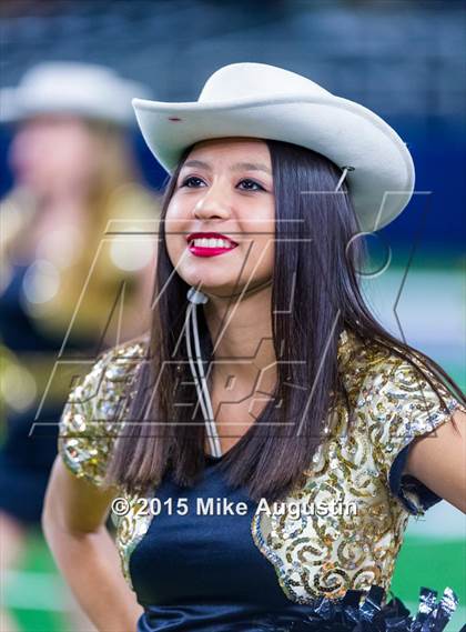 Thumbnail 2 in  The Colony vs. Wylie East (UIL 5A Bi-District)  photogallery.