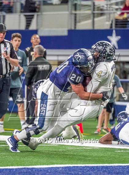 Thumbnail 3 in  The Colony vs. Wylie East (UIL 5A Bi-District)  photogallery.