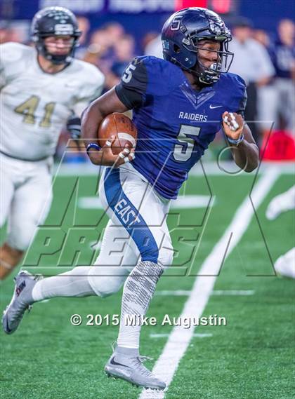 Thumbnail 3 in  The Colony vs. Wylie East (UIL 5A Bi-District)  photogallery.