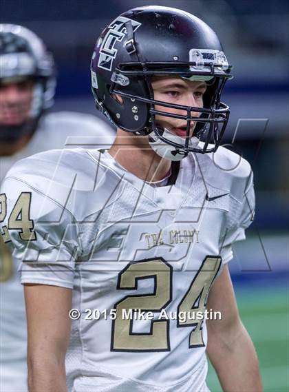 Thumbnail 2 in  The Colony vs. Wylie East (UIL 5A Bi-District)  photogallery.