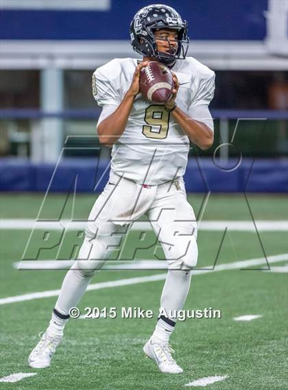 Thumbnail 1 in  The Colony vs. Wylie East (UIL 5A Bi-District)  photogallery.
