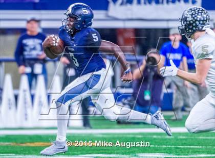 Thumbnail 3 in  The Colony vs. Wylie East (UIL 5A Bi-District)  photogallery.