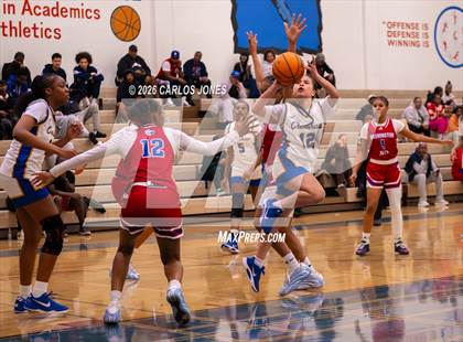 Thumbnail 3 in George Washington Prep @ Crenshaw photogallery.