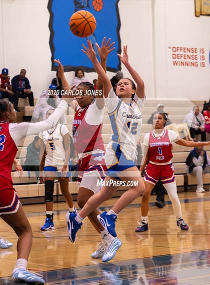 Thumbnail 1 in George Washington Prep @ Crenshaw photogallery.