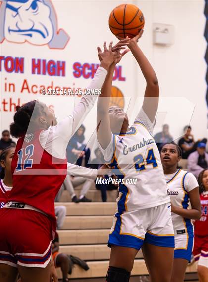 Thumbnail 1 in George Washington Prep @ Crenshaw photogallery.