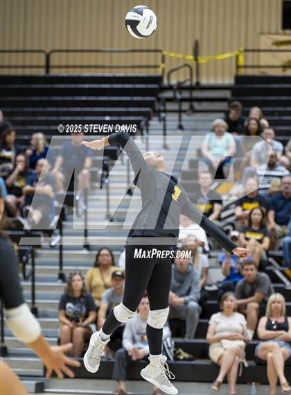 Thumbnail 3 in JV: Mesquite @ Gilbert photogallery.