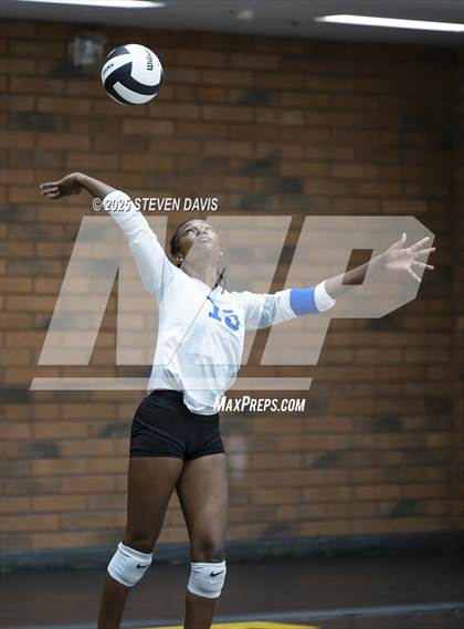 Thumbnail 3 in JV: Mesquite @ Gilbert photogallery.