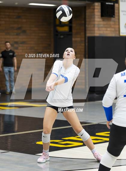 Thumbnail 3 in JV: Mesquite @ Gilbert photogallery.