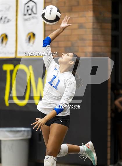 Thumbnail 2 in JV: Mesquite @ Gilbert photogallery.