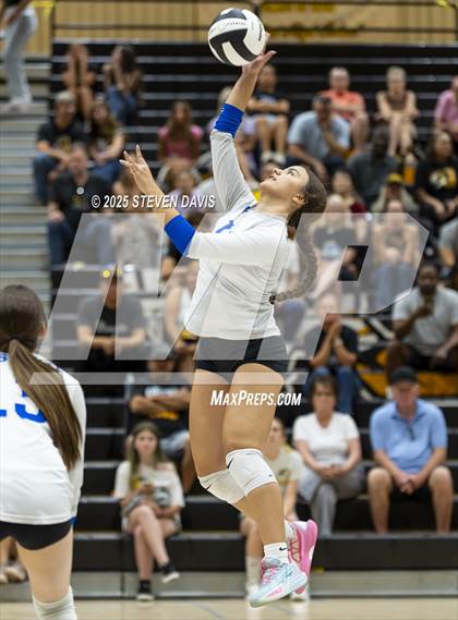 Thumbnail 1 in JV: Mesquite @ Gilbert photogallery.