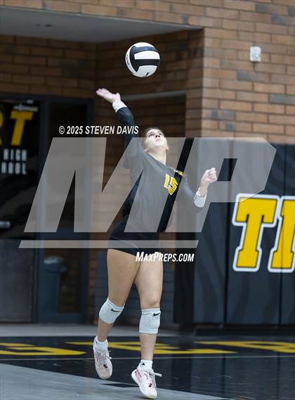 Thumbnail 1 in JV: Mesquite @ Gilbert photogallery.