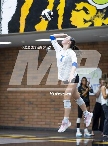 Thumbnail 3 in JV: Mesquite @ Gilbert photogallery.
