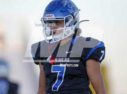 Thumbnail 3 in Trabuco Hills vs. Pacifica photogallery.
