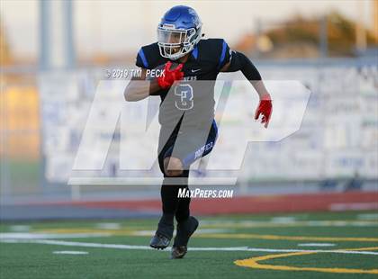 Thumbnail 3 in Trabuco Hills vs. Pacifica photogallery.