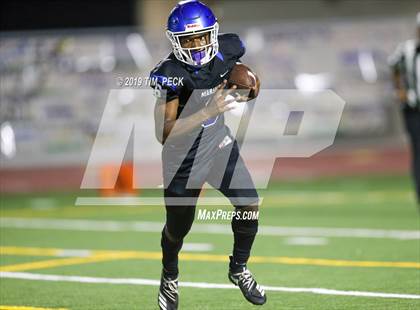 Thumbnail 2 in Trabuco Hills vs. Pacifica photogallery.