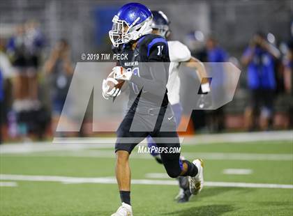 Thumbnail 3 in Trabuco Hills vs. Pacifica photogallery.
