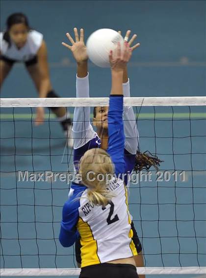 Thumbnail 2 in Bradshaw Christian vs. Ripon Christian (CIF SJS D5 Final) photogallery.