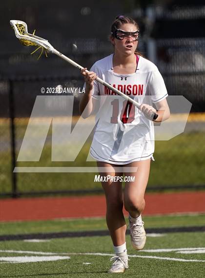 Thumbnail 2 in Robinson @ James Madison (VHSL Class 6 Quarterfinal) photogallery.