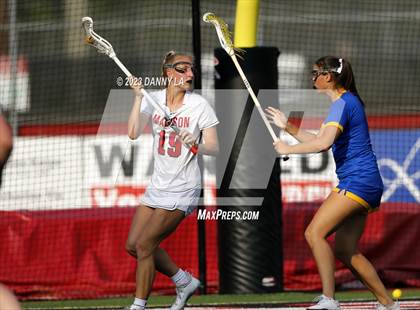 Thumbnail 2 in Robinson @ James Madison (VHSL Class 6 Quarterfinal) photogallery.