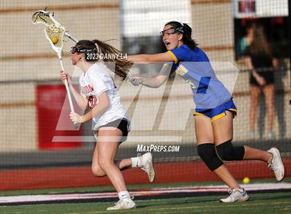 Thumbnail 2 in Robinson @ James Madison (VHSL Class 6 Quarterfinal) photogallery.