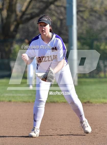 Thumbnail 3 in Lassen vs. Foothill (Pleasant Valley Tournament) photogallery.