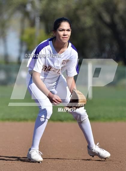 Thumbnail 1 in Lassen vs. Foothill (Pleasant Valley Tournament) photogallery.