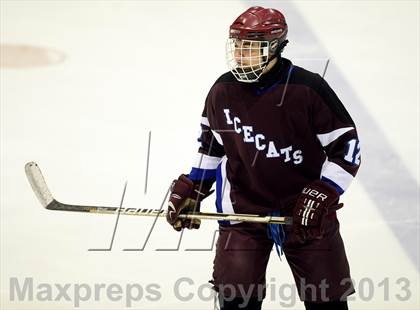 Thumbnail 1 in Brookfield/Bethel/Danbury vs. East Catholic (CIAC Division II Semifinal) photogallery.