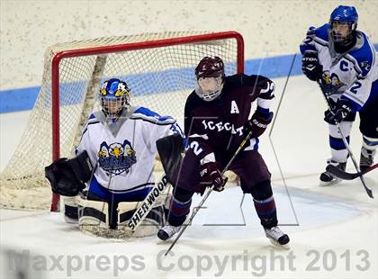 Thumbnail 2 in Brookfield/Bethel/Danbury vs. East Catholic (CIAC Division II Semifinal) photogallery.