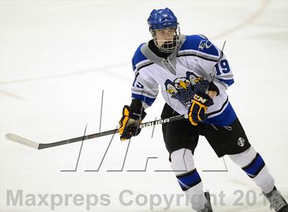 Thumbnail 2 in Brookfield/Bethel/Danbury vs. East Catholic (CIAC Division II Semifinal) photogallery.