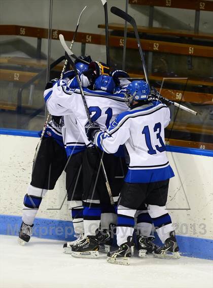 Thumbnail 1 in Brookfield/Bethel/Danbury vs. East Catholic (CIAC Division II Semifinal) photogallery.