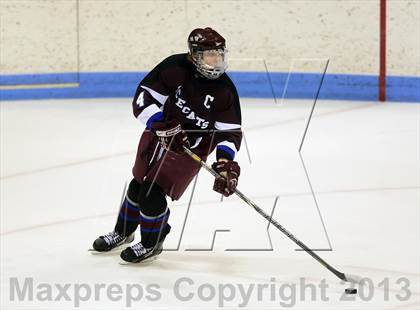 Thumbnail 2 in Brookfield/Bethel/Danbury vs. East Catholic (CIAC Division II Semifinal) photogallery.