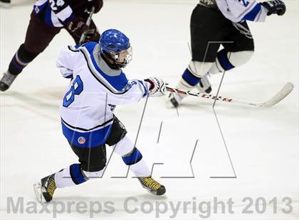 Thumbnail 2 in Brookfield/Bethel/Danbury vs. East Catholic (CIAC Division II Semifinal) photogallery.