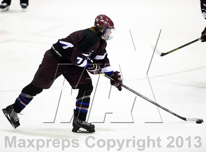 Thumbnail 2 in Brookfield/Bethel/Danbury vs. East Catholic (CIAC Division II Semifinal) photogallery.