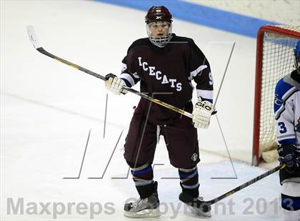 Thumbnail 2 in Brookfield/Bethel/Danbury vs. East Catholic (CIAC Division II Semifinal) photogallery.