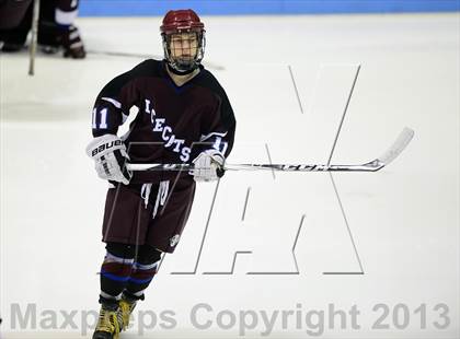 Thumbnail 3 in Brookfield/Bethel/Danbury vs. East Catholic (CIAC Division II Semifinal) photogallery.