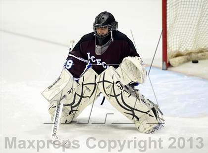 Thumbnail 2 in Brookfield/Bethel/Danbury vs. East Catholic (CIAC Division II Semifinal) photogallery.