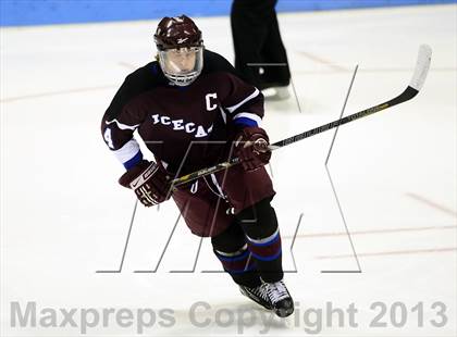 Thumbnail 1 in Brookfield/Bethel/Danbury vs. East Catholic (CIAC Division II Semifinal) photogallery.