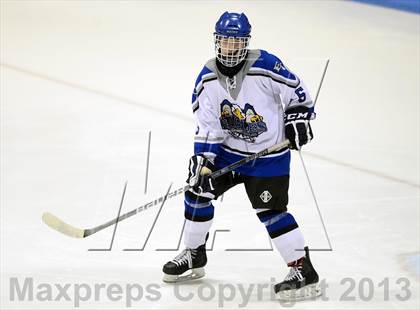 Thumbnail 2 in Brookfield/Bethel/Danbury vs. East Catholic (CIAC Division II Semifinal) photogallery.