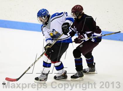 Thumbnail 2 in Brookfield/Bethel/Danbury vs. East Catholic (CIAC Division II Semifinal) photogallery.