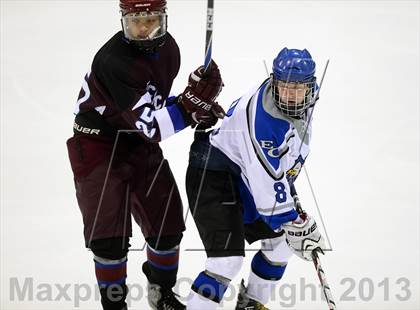 Thumbnail 2 in Brookfield/Bethel/Danbury vs. East Catholic (CIAC Division II Semifinal) photogallery.