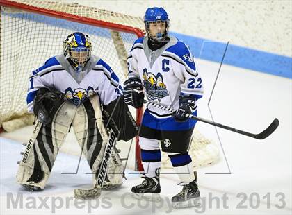 Thumbnail 2 in Brookfield/Bethel/Danbury vs. East Catholic (CIAC Division II Semifinal) photogallery.