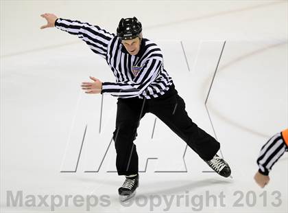 Thumbnail 1 in Brookfield/Bethel/Danbury vs. East Catholic (CIAC Division II Semifinal) photogallery.