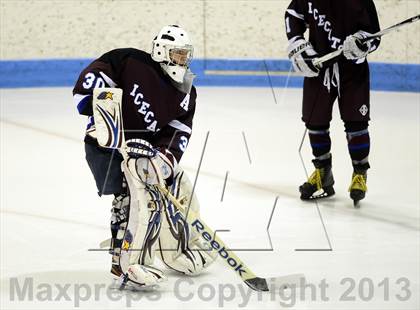 Thumbnail 2 in Brookfield/Bethel/Danbury vs. East Catholic (CIAC Division II Semifinal) photogallery.